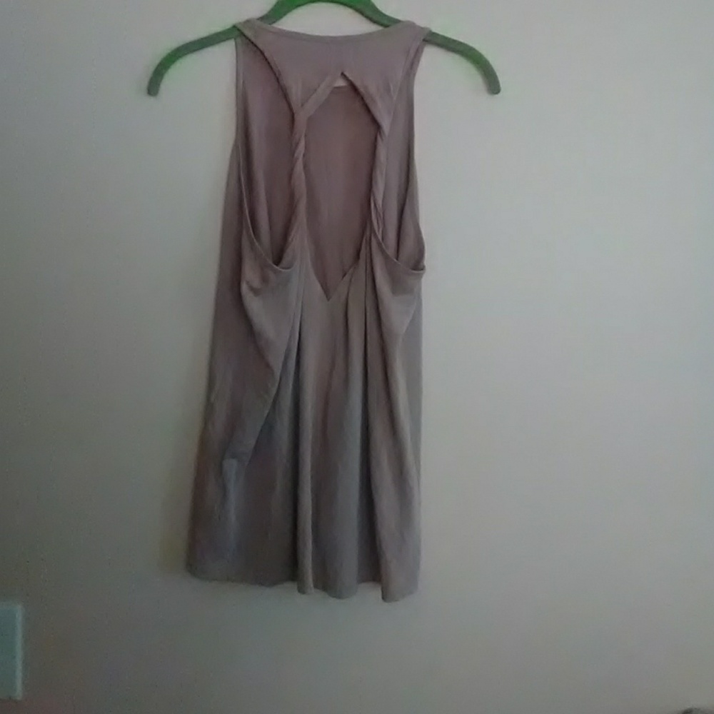 Workout tank - Picture 3 of 4